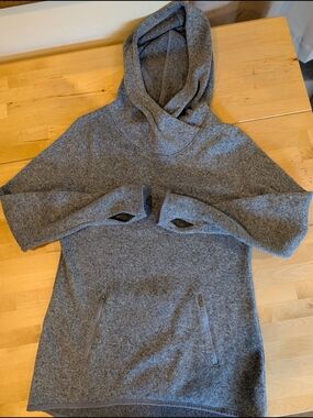 Old Navy Gray Hooded Pullover with Zip Pockets